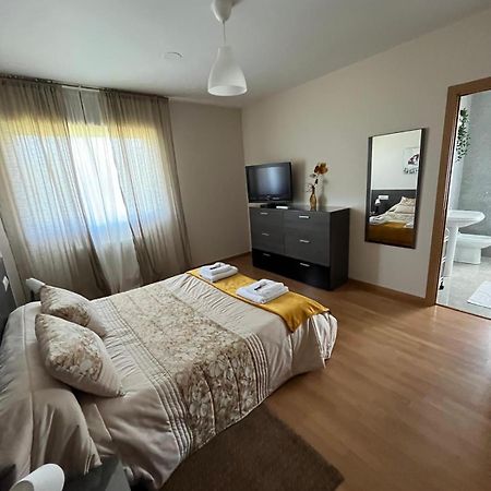 Ferienwohnung Os Cabaleiros Mos Exterior foto