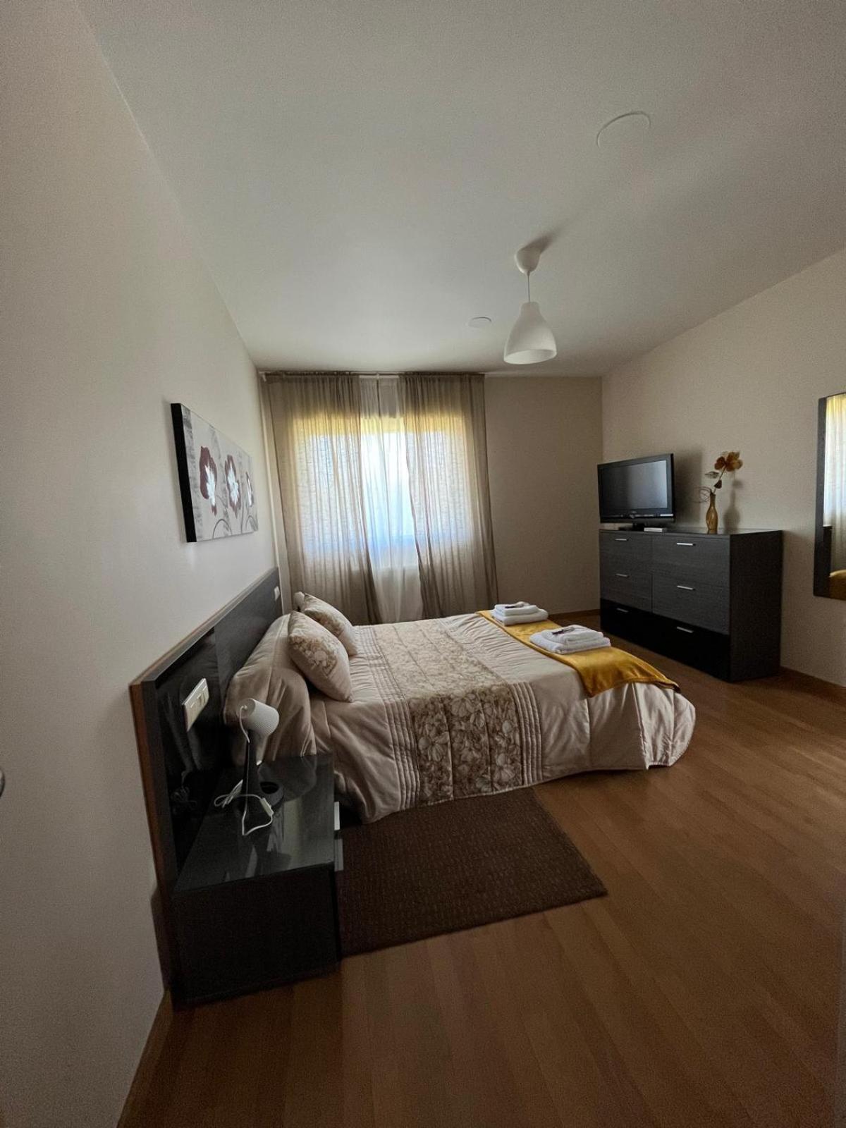 Ferienwohnung Os Cabaleiros Mos Exterior foto